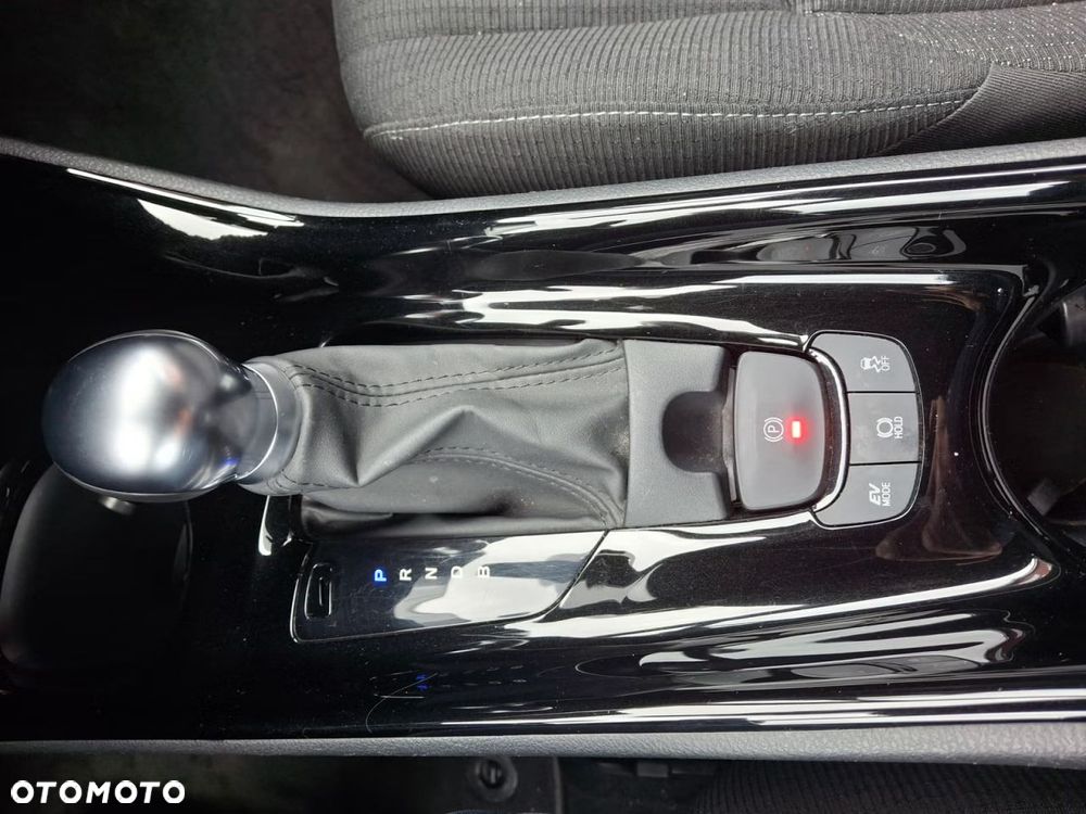 Toyota C-HR Lounge - 18