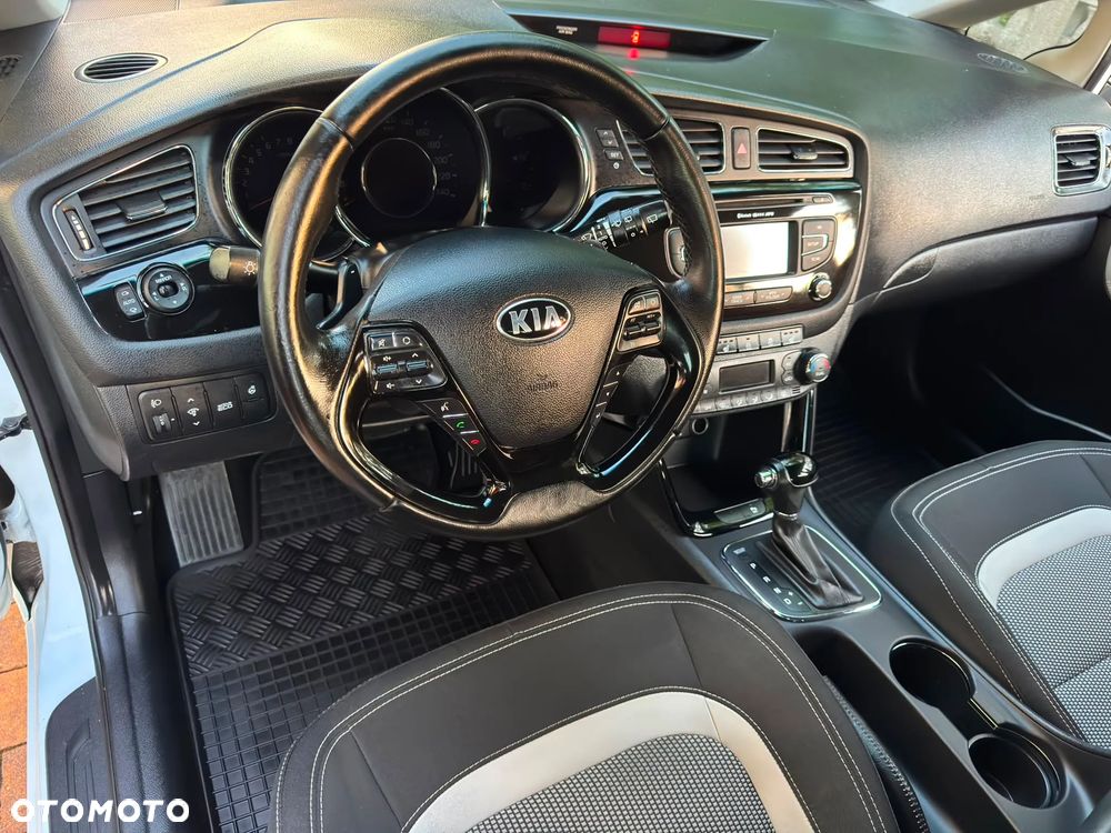 Kia Ceed - 18
