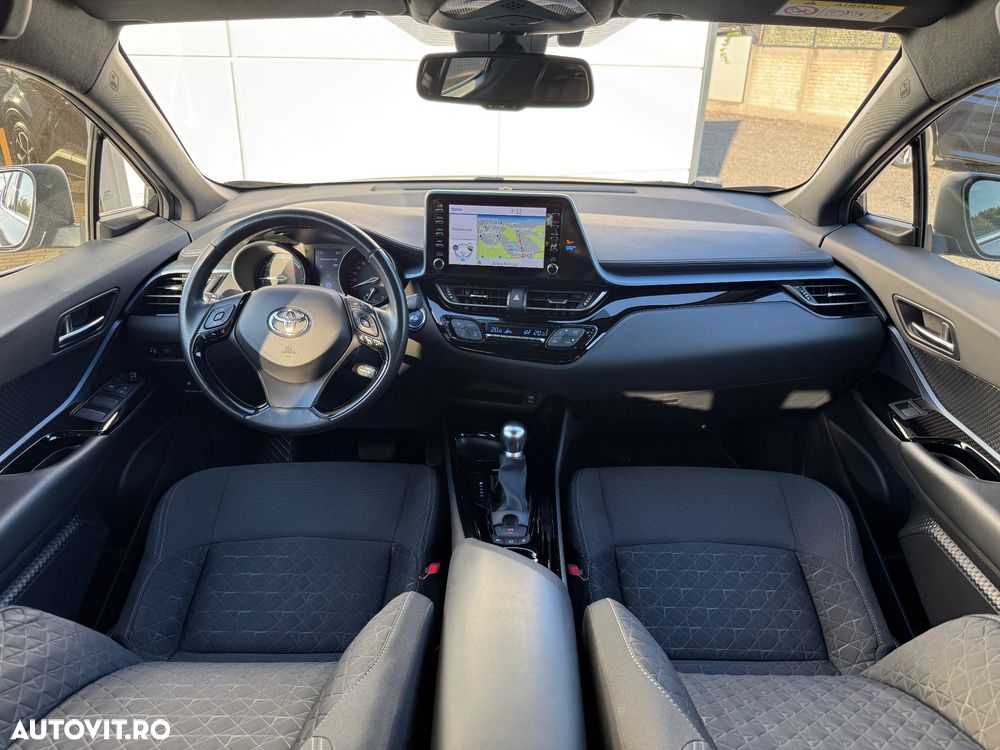 Toyota C-HR 1.8 HSD 122 CP 4x2 CVT C-ult Style bi-tone - 8