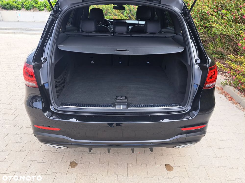 Mercedes-Benz GLC - 26