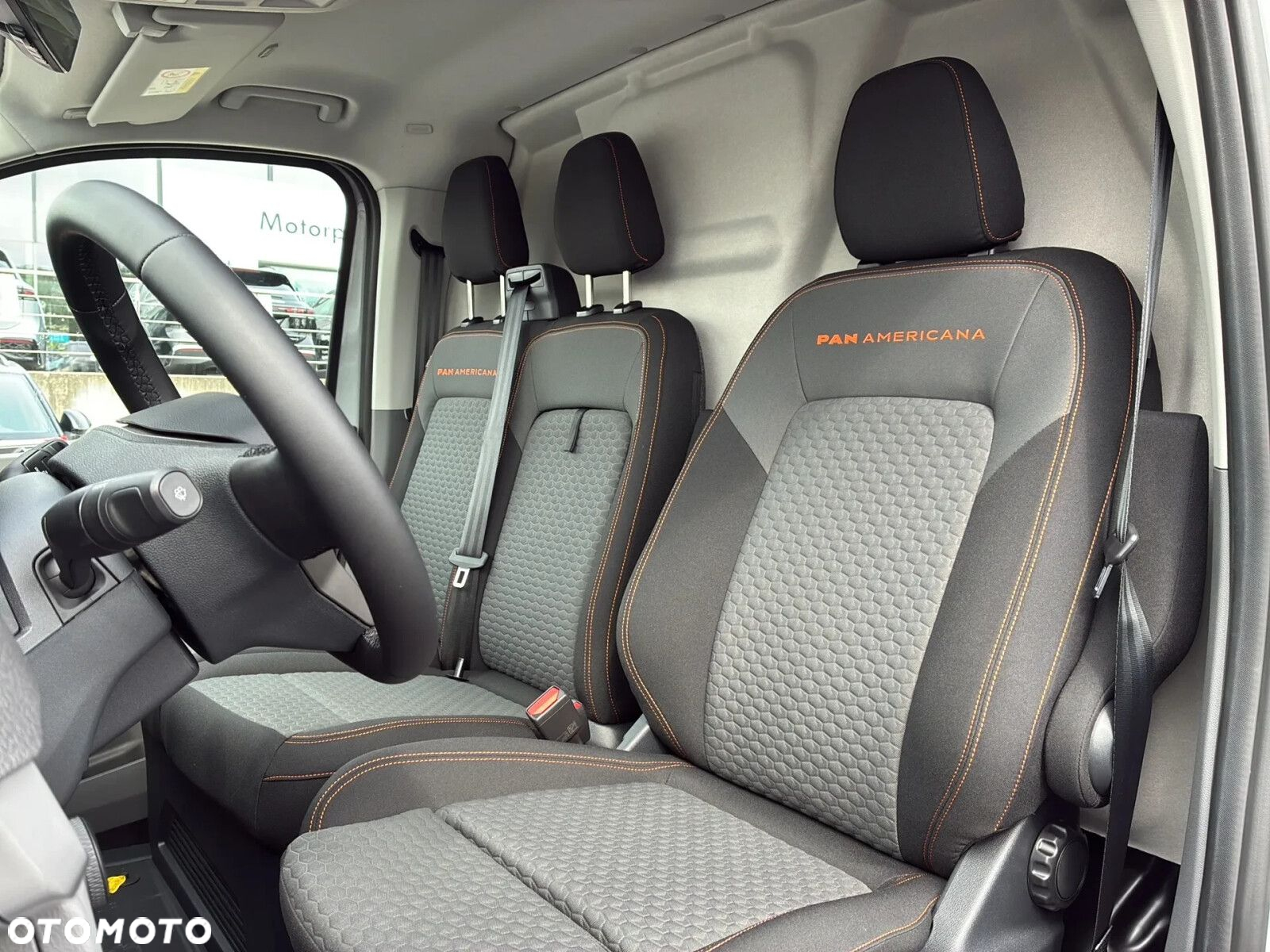 Volkswagen Transporter T7 PanAmericana/Furgon (L2) AUTOMAT, 2.0 TDI 150KM, r.o. 3500 mm - 15