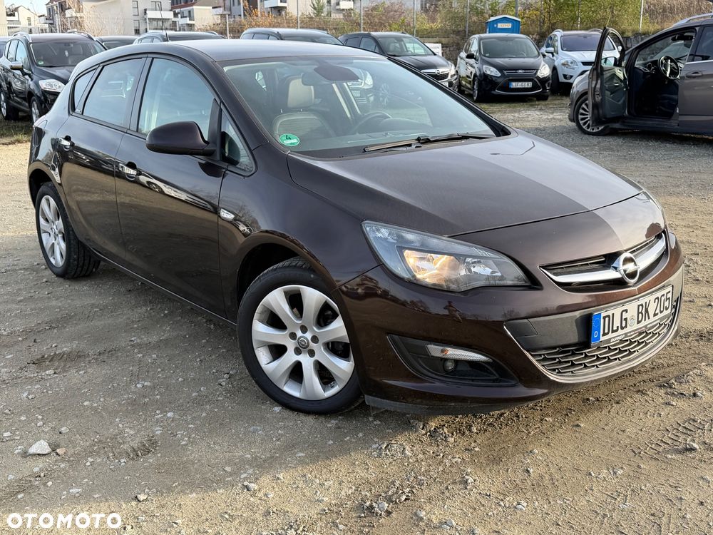 Opel Astra 1.4 Turbo Active - 12