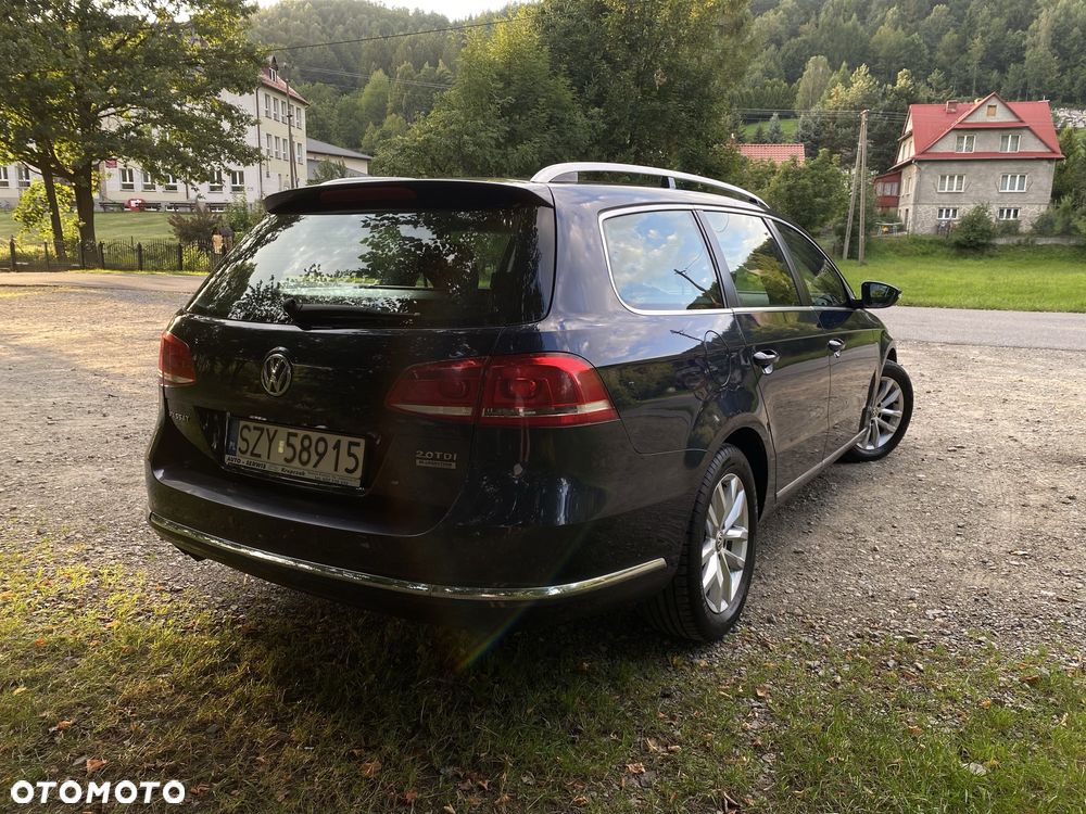 Volkswagen Passat 2011 photo 3