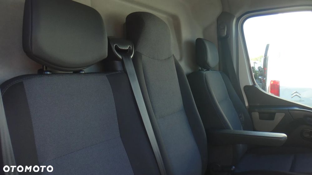 Renault Master - 13