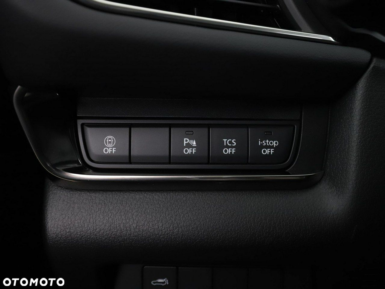 Mazda CX-30 e-SKYACTIV-G 2.0 M HYBRID 150 DRIVE HOMURA - 31