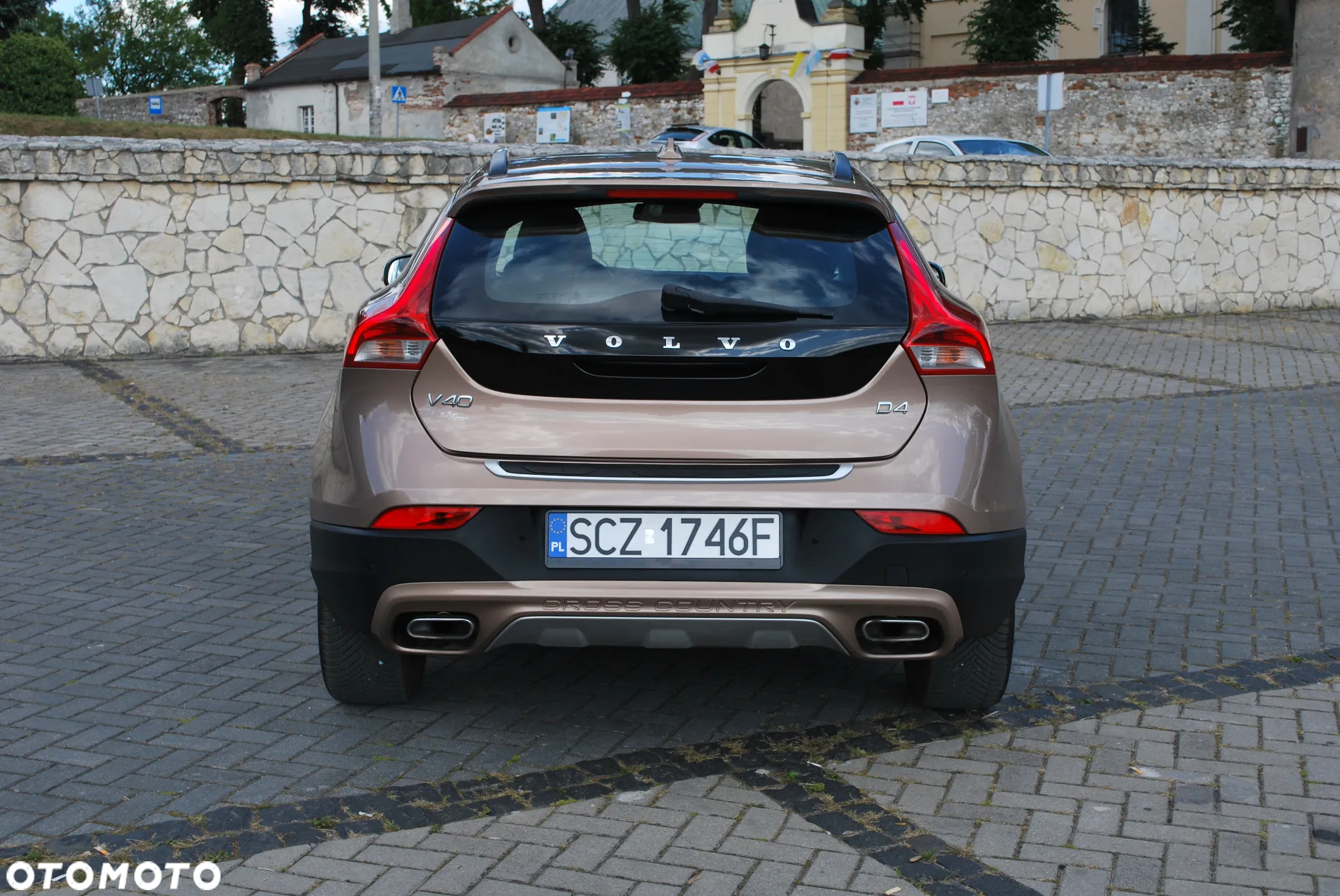 Volvo V40 Cross Country D4 Summum - 6