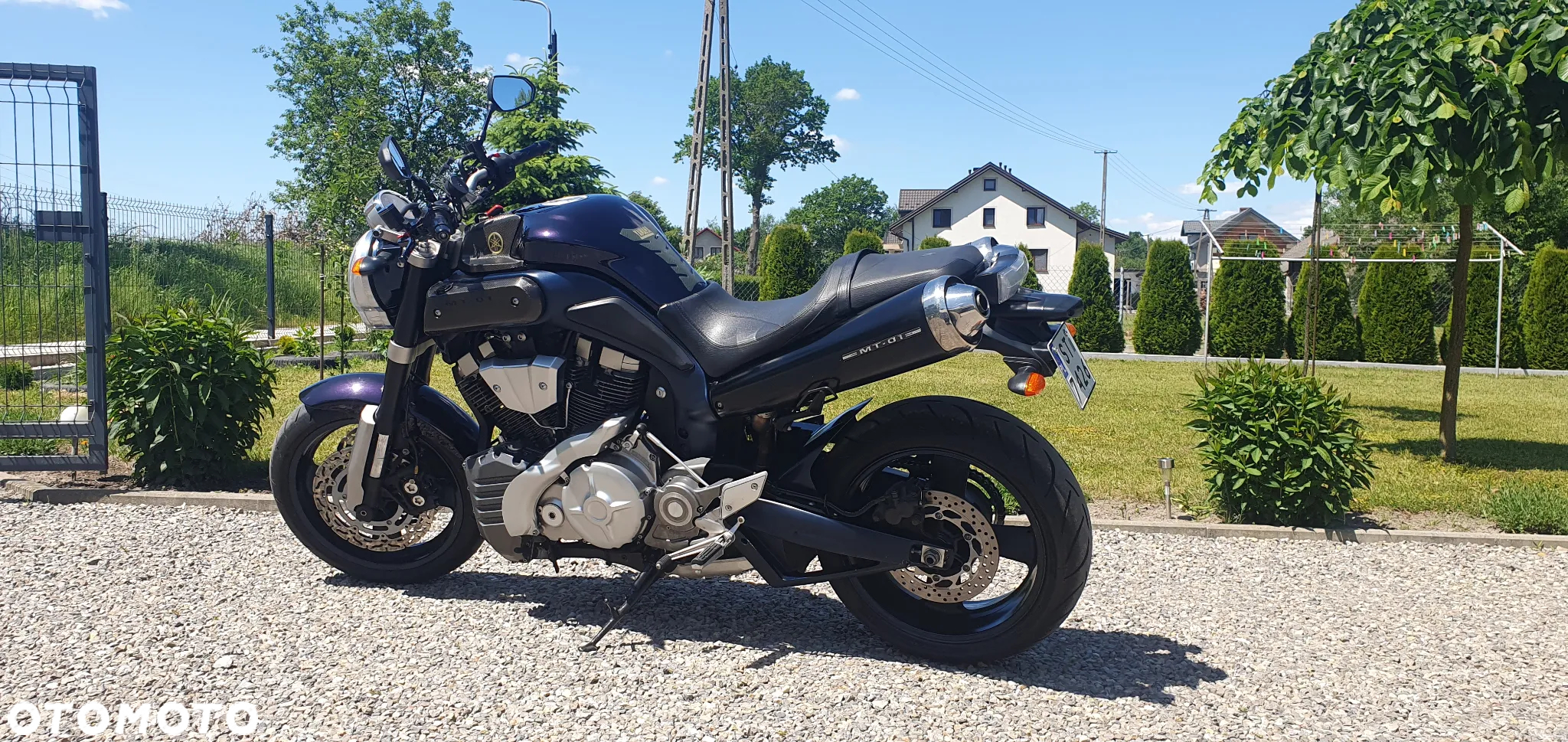 Yamaha MT - 8