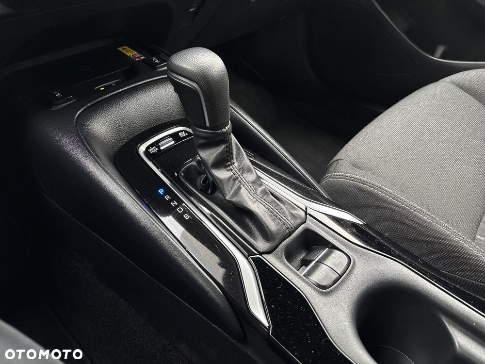 Toyota Corolla 1.8 Hybrid Comfort - 27