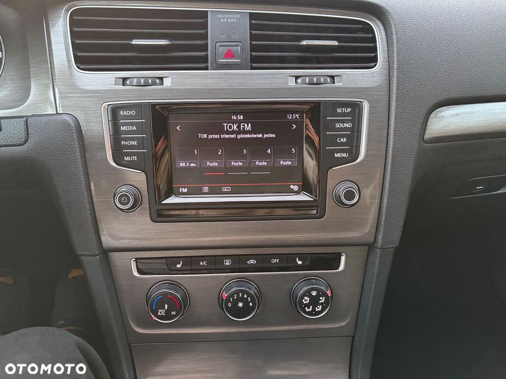 Volkswagen Golf 1.2 TSI BMT Trendline Perfectline - 33