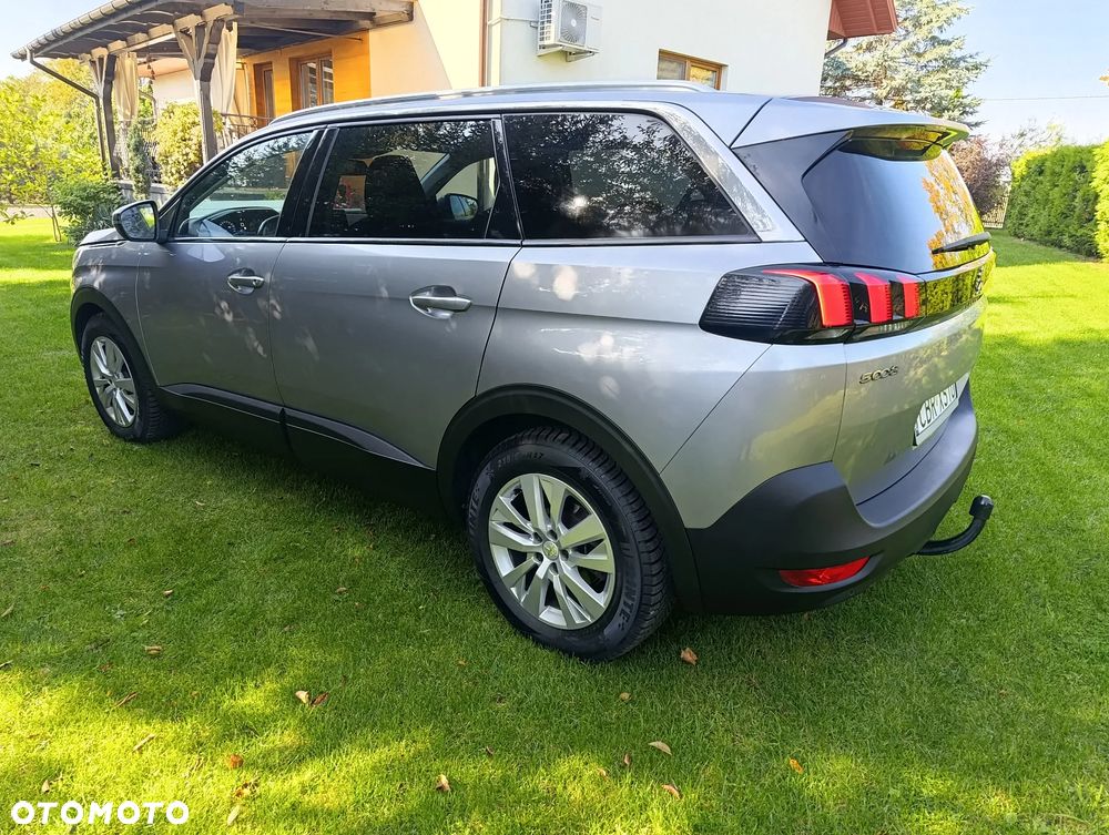 Peugeot 5008 - 11