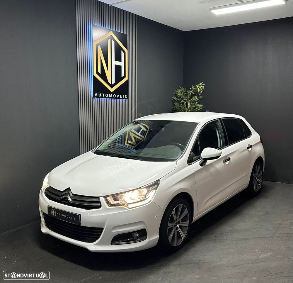 Citroën C4 1.2 PureTech Shine EAT6 - 1