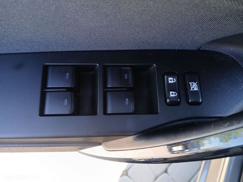 Toyota Auris - 22
