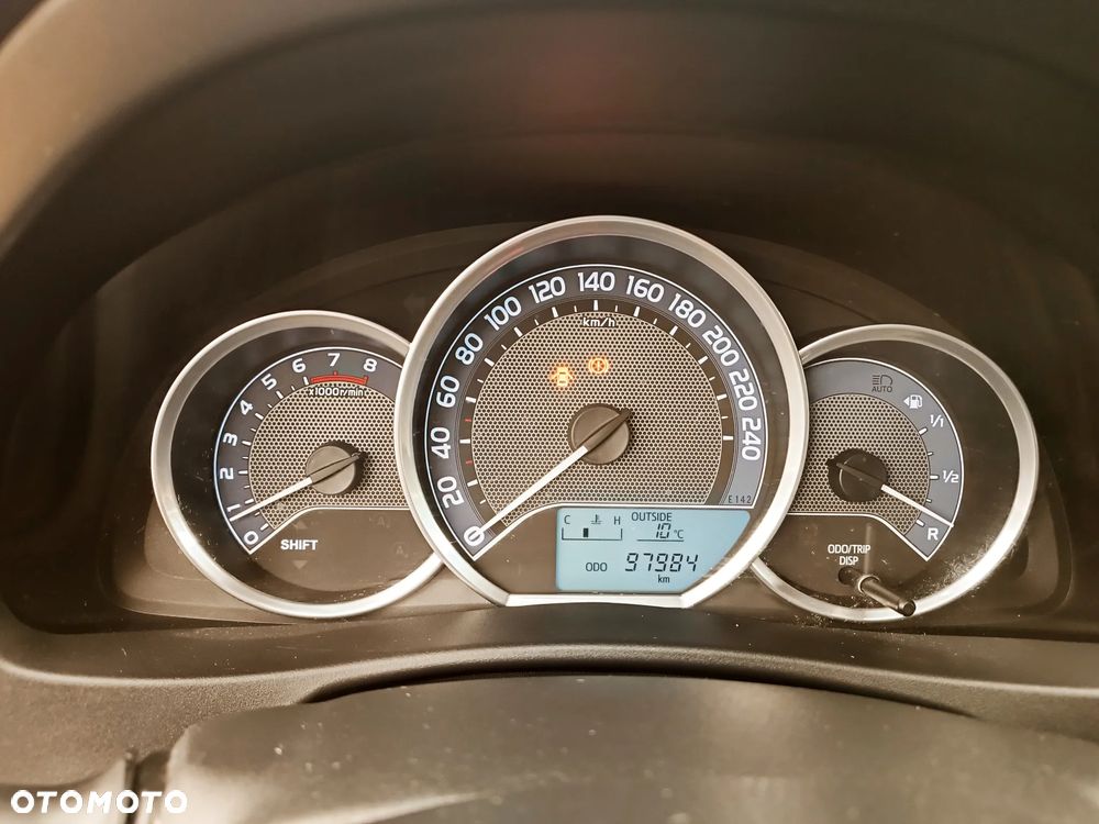 Toyota Auris - 30