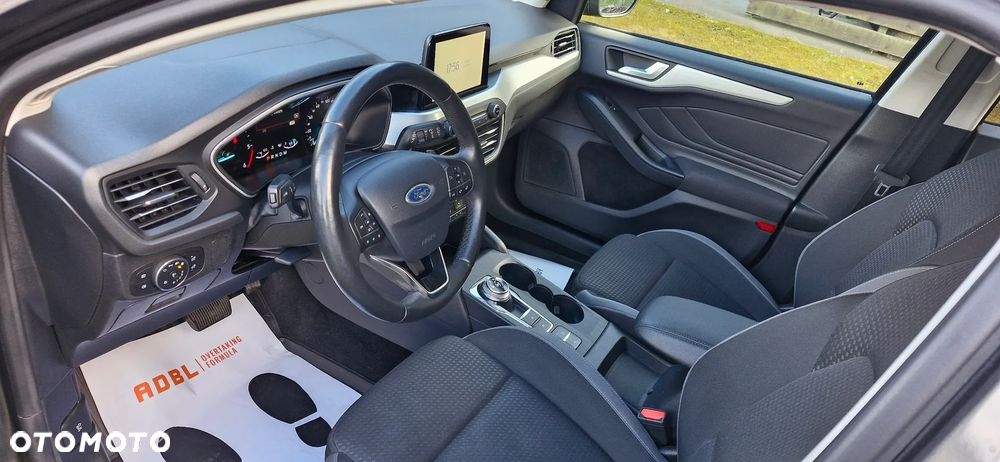 Ford Focus 1.5 EcoBlue Start-Stopp-System COOL&CONNECT - 9