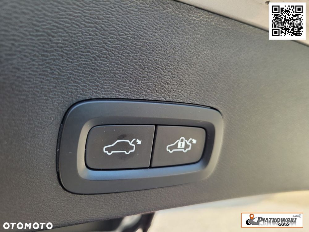 Volvo XC 40 - 25