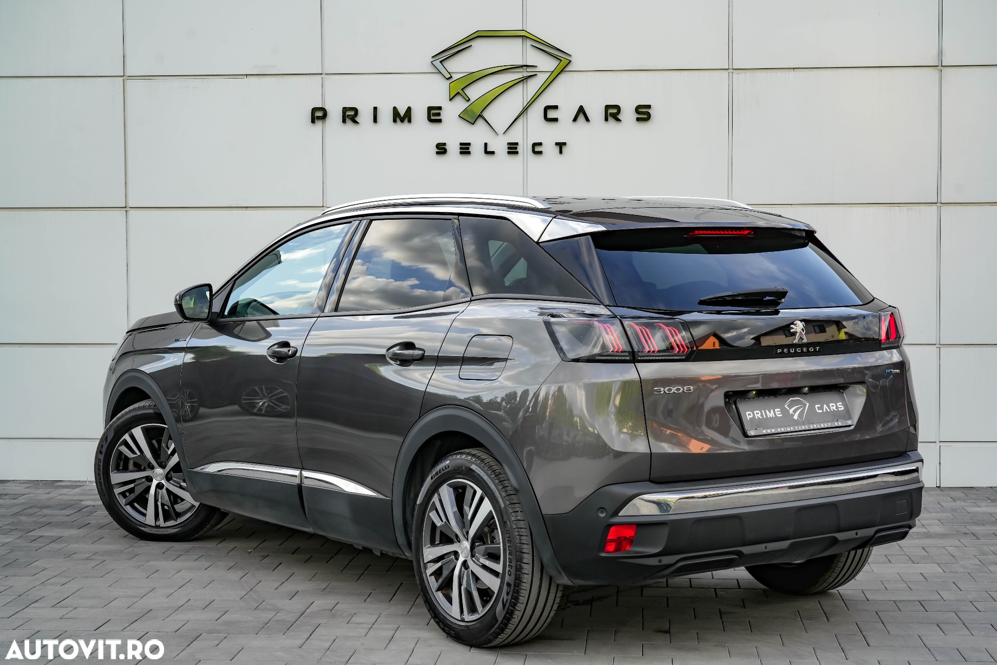 Peugeot 3008 PHEV EAT8 Allure - 3