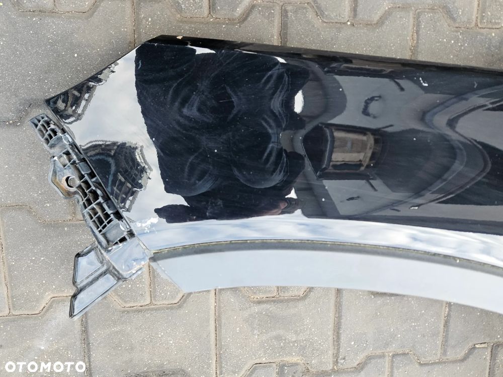 Kia Sorento II 2 błotnik przód przedni  lewy  EB - 3