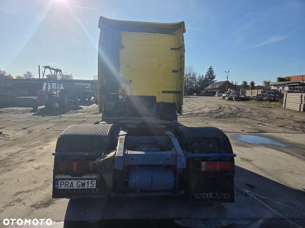 Volvo FH 12 - 8