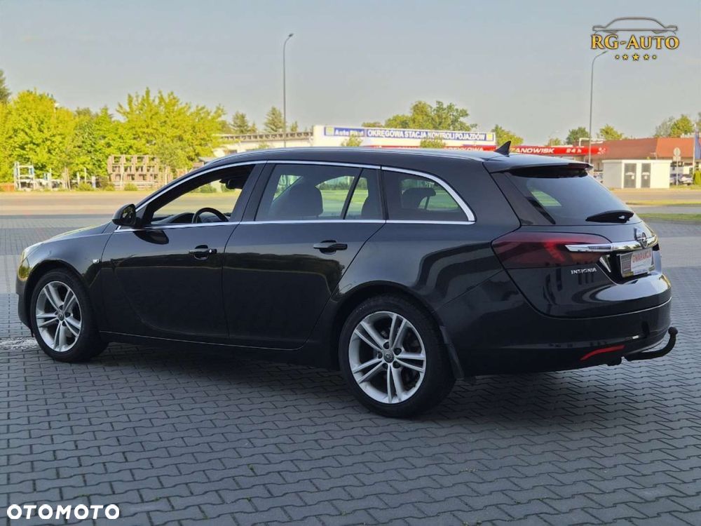 Opel Insignia - 11