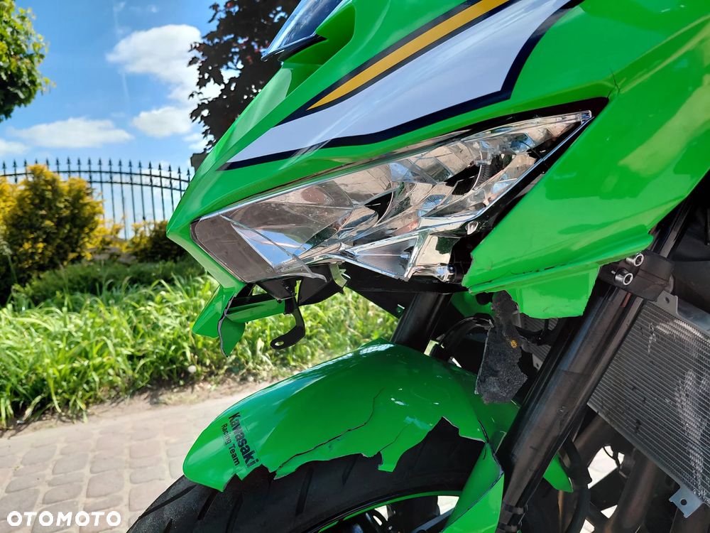 Kawasaki ZX - 15
