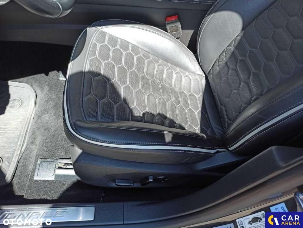 Ford Mondeo - 12
