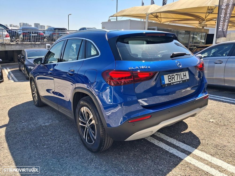 Mercedes-Benz GLA 180 d Progressive - 7