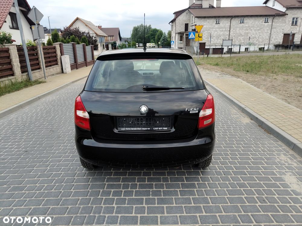 Skoda Fabia 1.2 HTP Elegance - 6