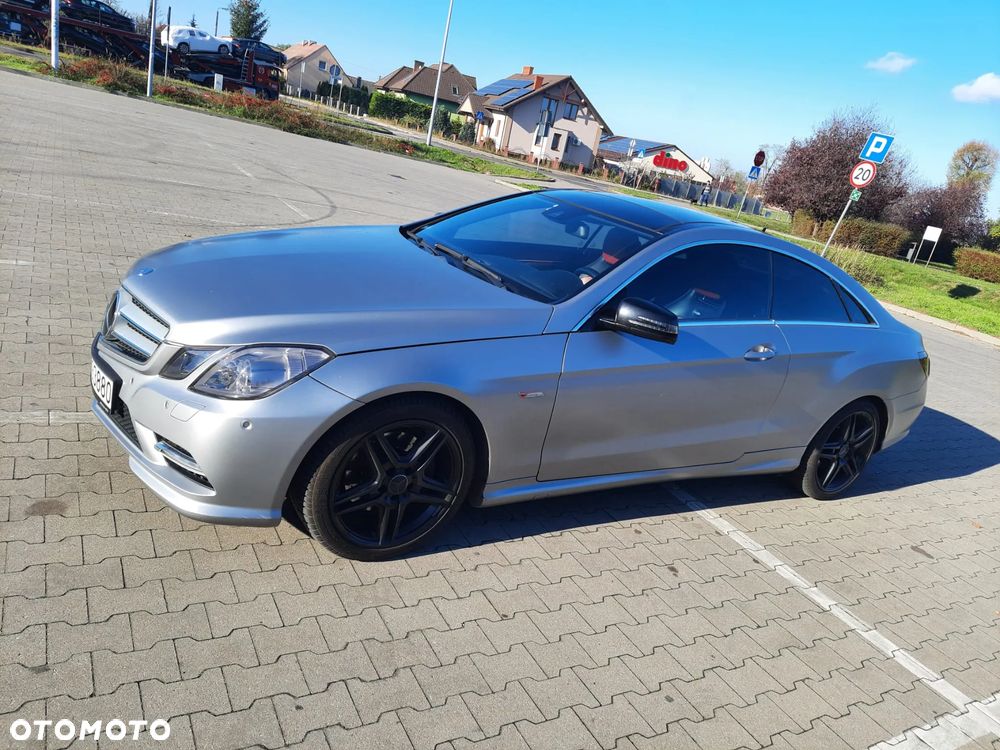 Mercedes-Benz Klasa E 350 CDI BlueEff - 2