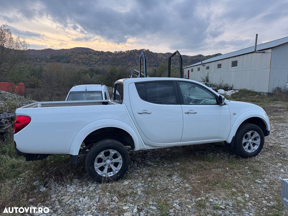 Mitsubishi L200 Pick Up 4x4 Autm. Intense Double Cab - 6