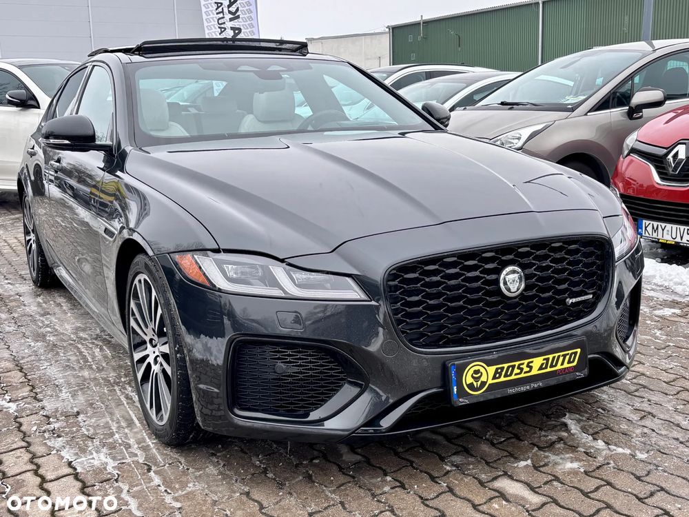 Jaguar XF - 3