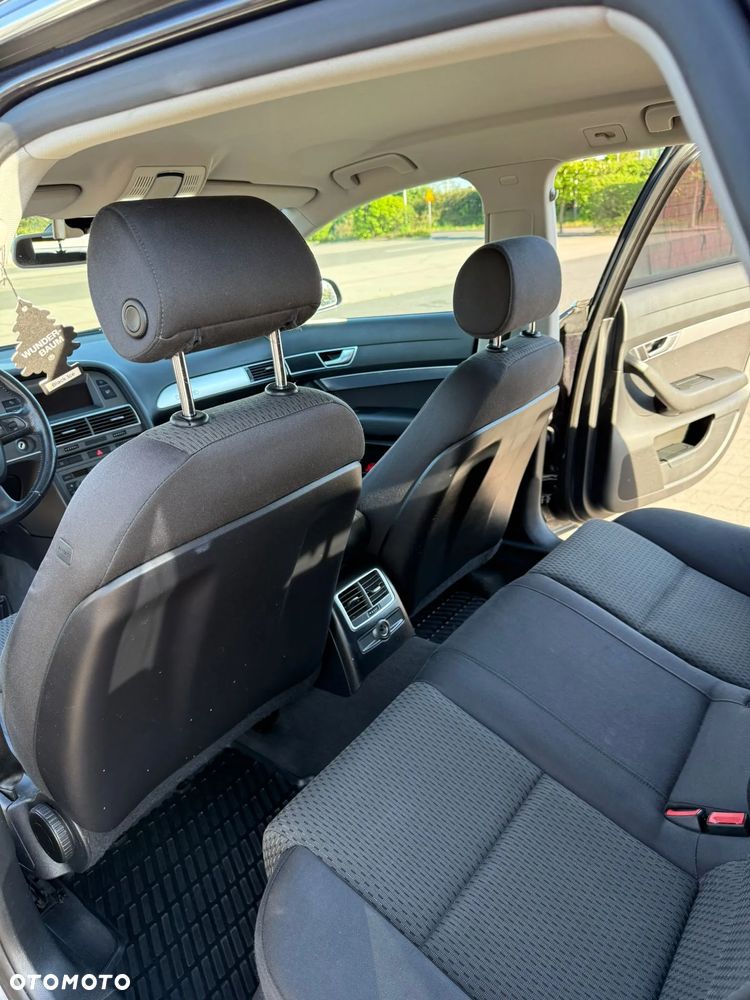 Audi A6 Avant 2.4 quattro - 11