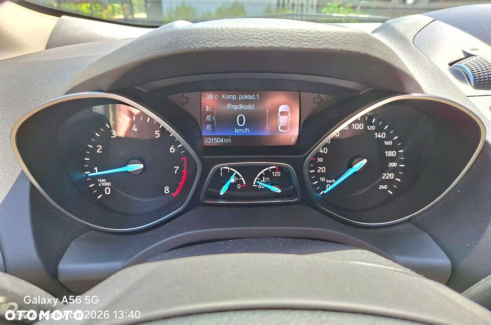 Ford Kuga - 8