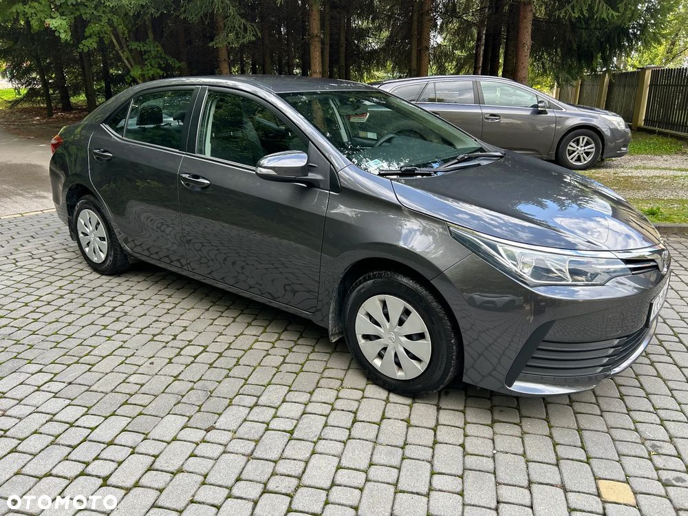 Toyota Corolla 1.6 Active - 3