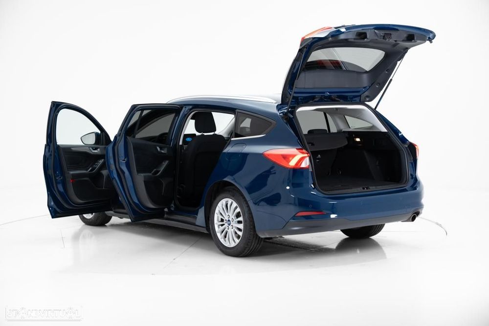 Ford Focus SW 1.5 TDCi EcoBlue Titanium - 6