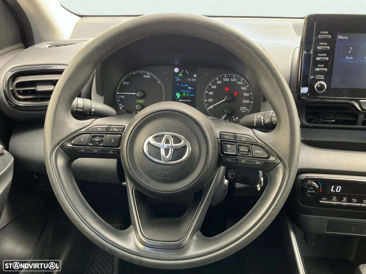 Toyota Yaris - 12