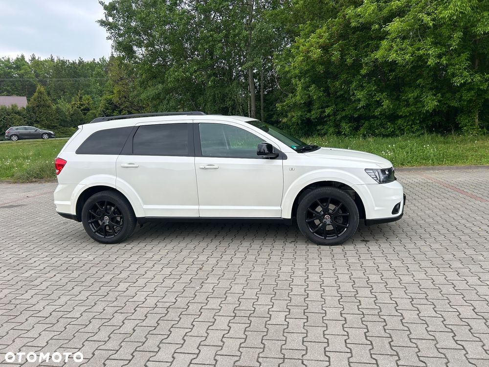Fiat Freemont 2.0 Multijet 16V DPF Automatik Allrad Black Code - 24