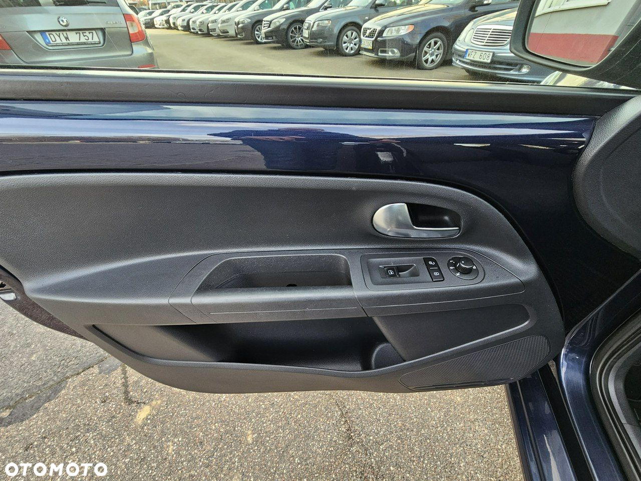 Volkswagen up! 1.0 street - 23