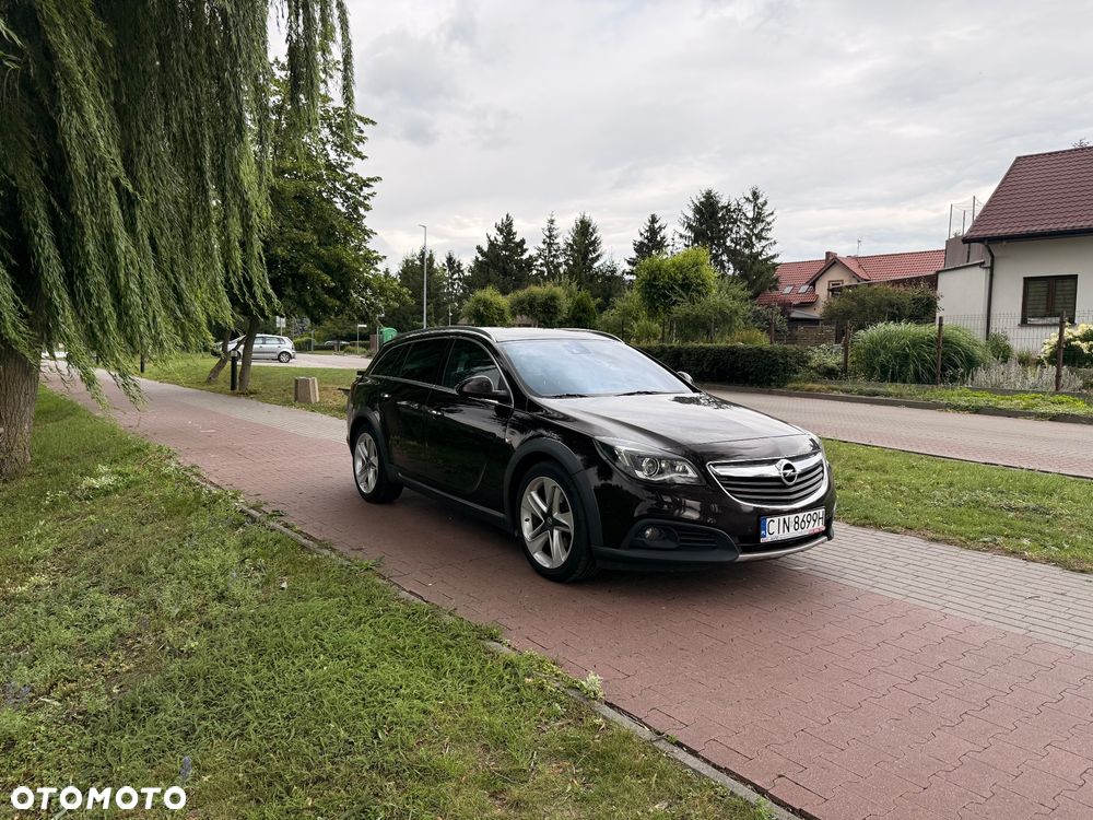 Opel Insignia 2.0 Bi Turbo CDTI 4x4 - 2