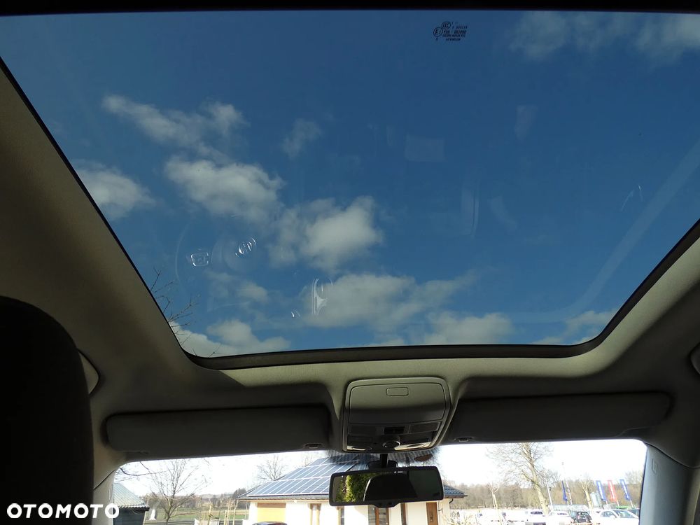 Volkswagen Tiguan 2.0 TDI BlueMot Sport&Style - 27