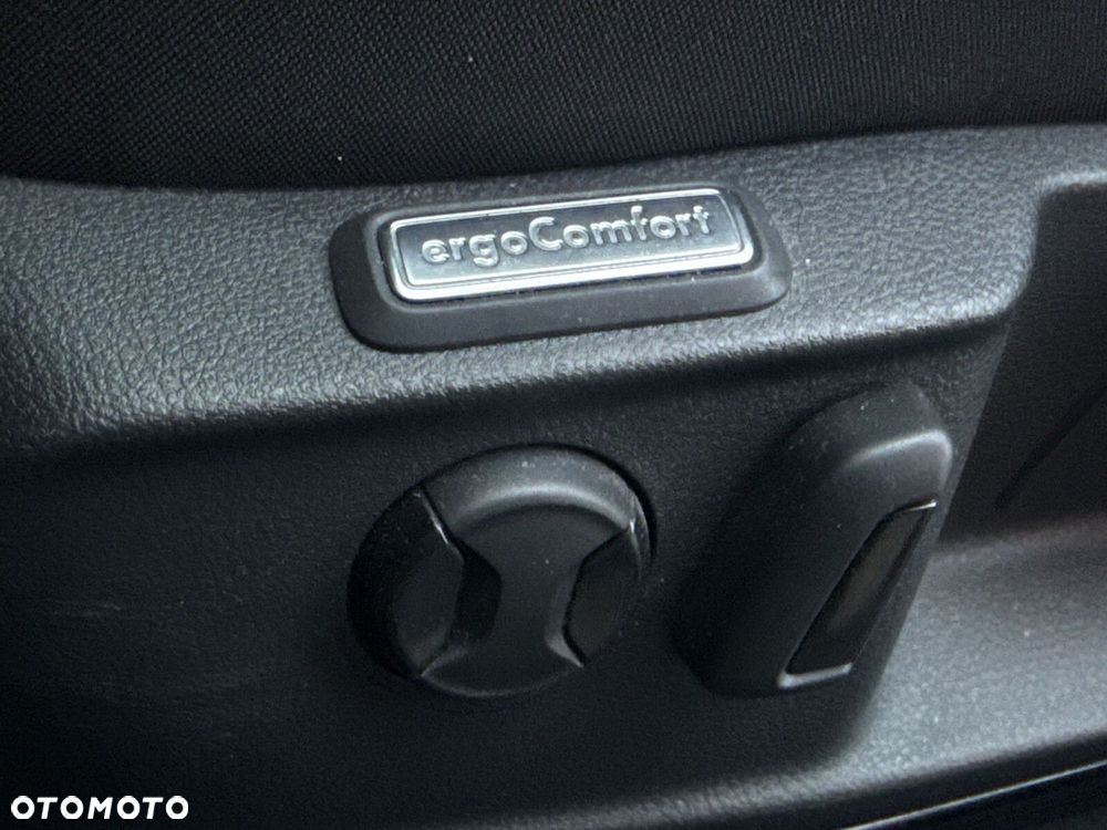 Volkswagen Passat 1.8 TSI BMT Comfortline DSG - 12