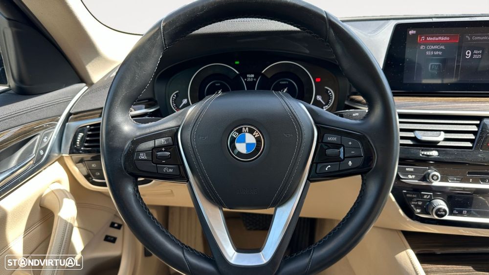 BMW 530 e iPerformance Line Luxury - 10