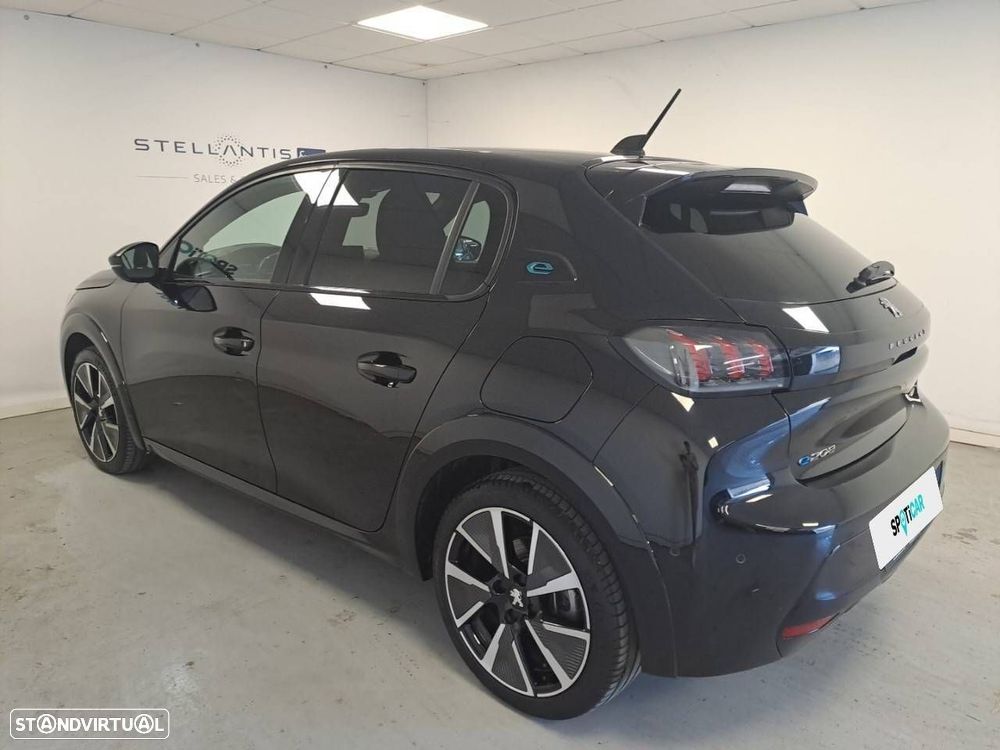 Peugeot e-208 50 kWh GT - 5