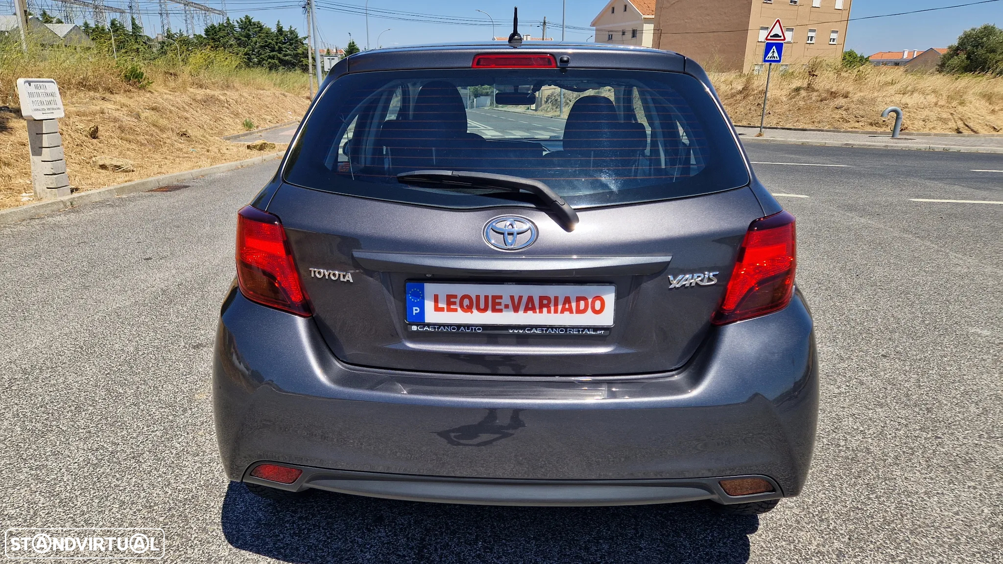 Toyota Yaris 1.4 D-4D Comfort+P.Style - 6