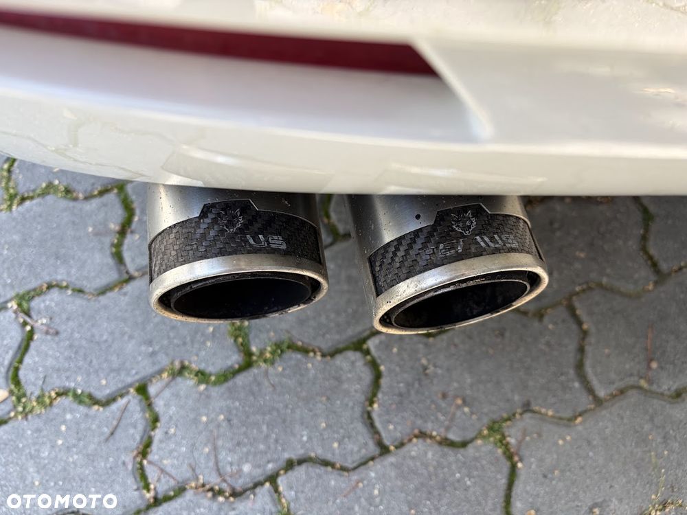 BMW Seria 5 535i - 7