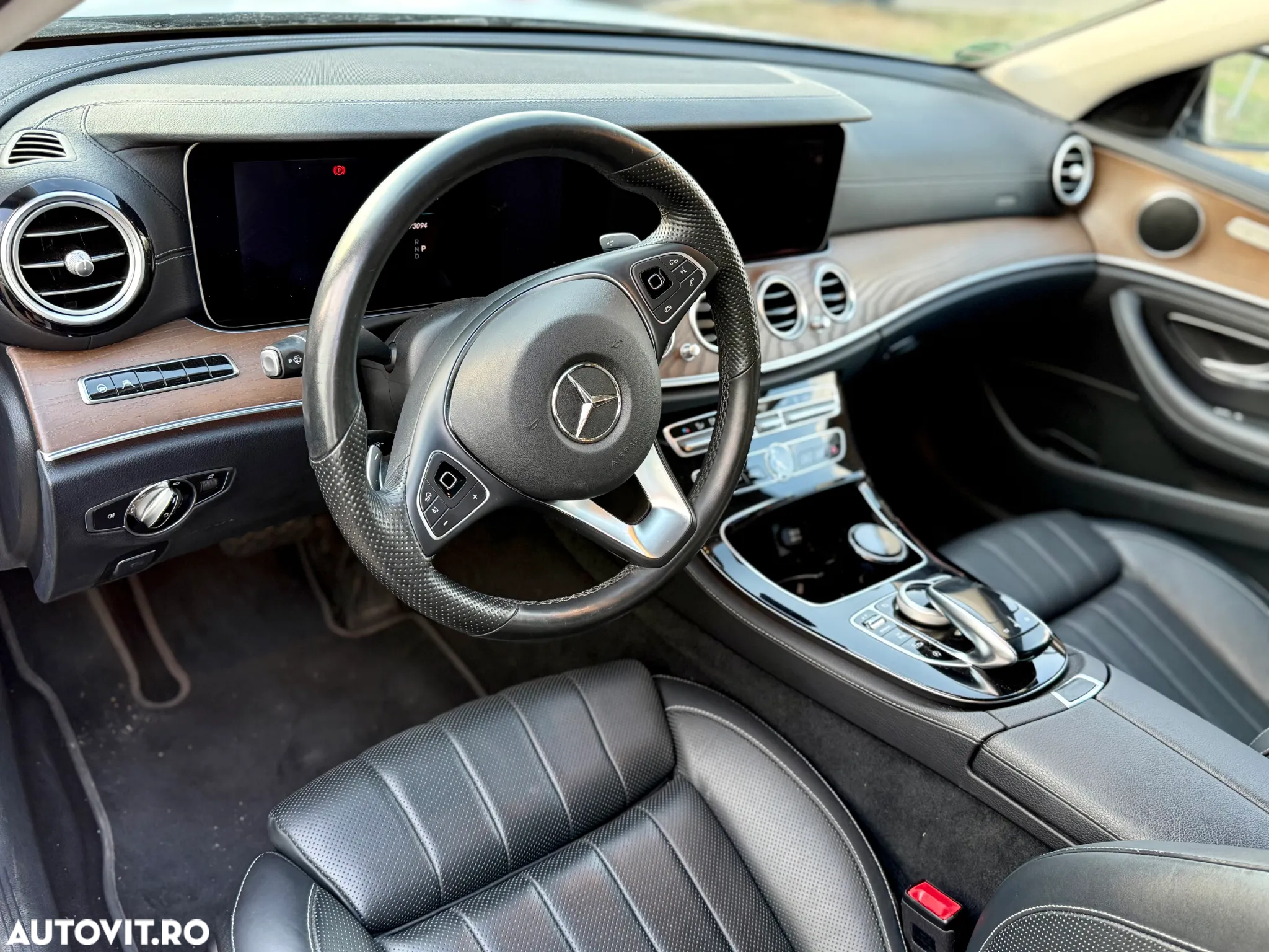 Mercedes-Benz E 300 d 9G-TRONIC Avantgarde - 6