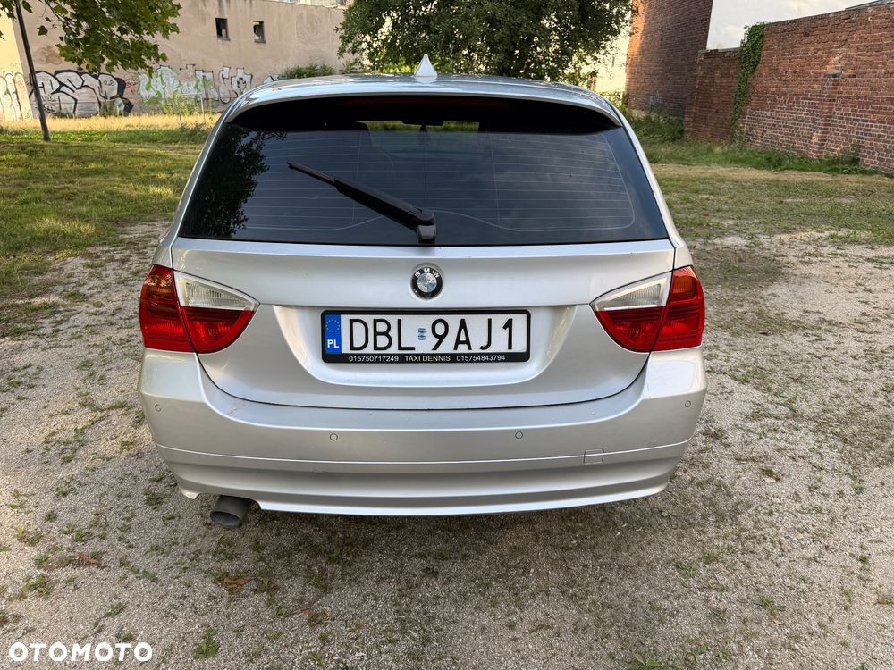 BMW Seria 3 320d DPF - 4