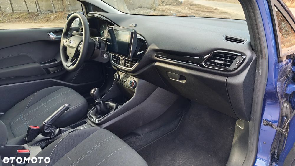 Ford Fiesta - 27