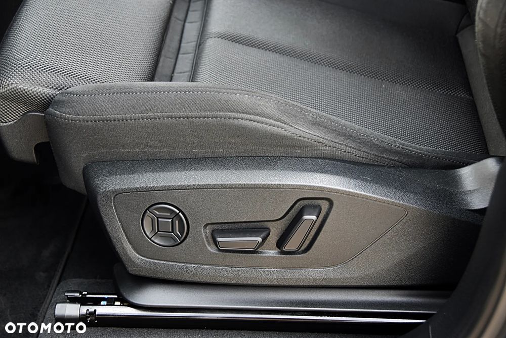 Audi Q3 35 TFSI Advanced S tronic - 33