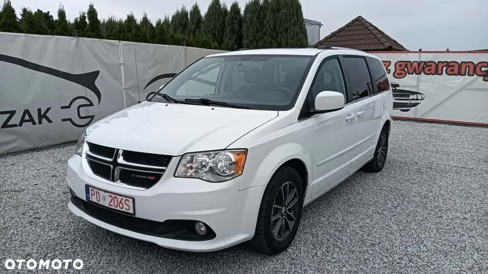 Dodge Caravan - 1