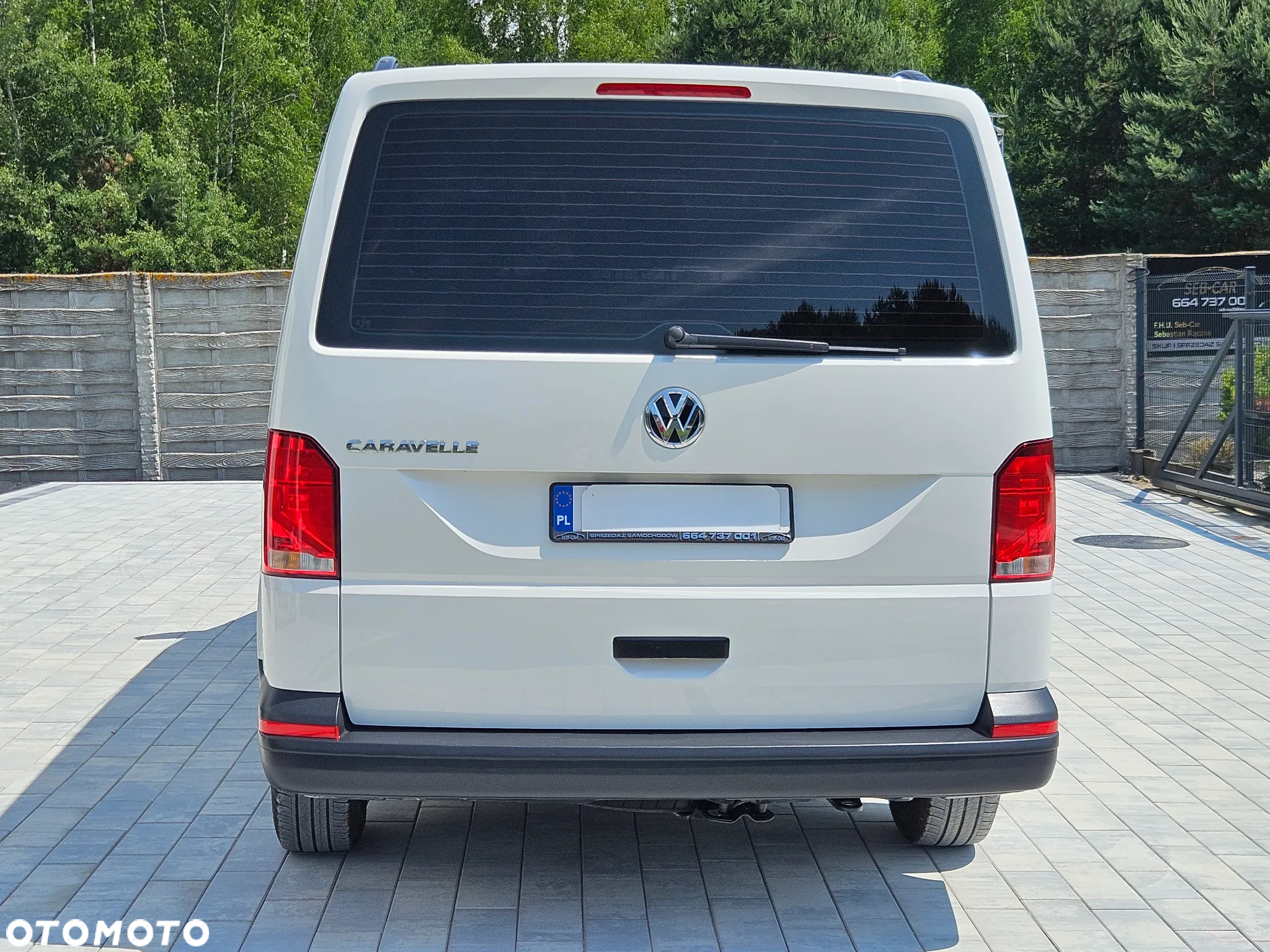 Volkswagen Caravelle 6.1 2.0 TDI L2 Comfortline - 10
